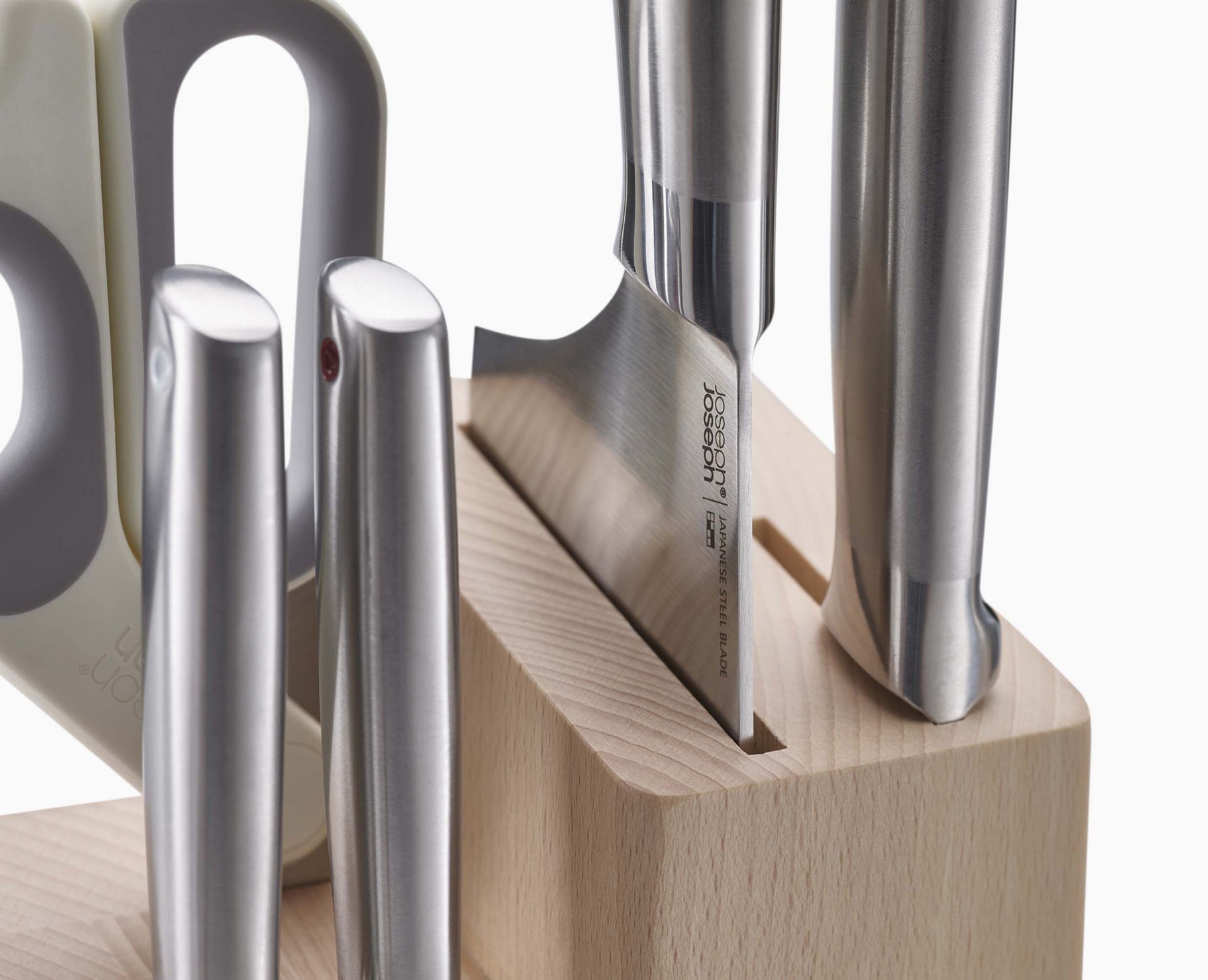 Elevate™ Fusion 5-piece Knife &amp; Scissor Set with Beechwood Block - 10577 - Image 7