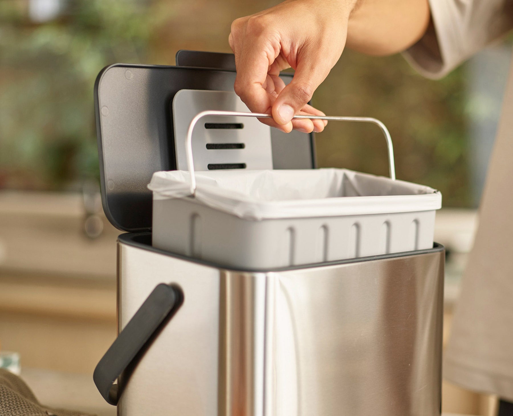 Collect™ 4L Stainless-steel Food Waste Caddy Starter Set